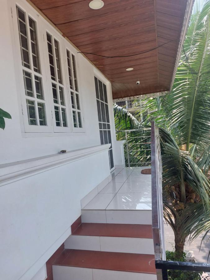 Annies Inn Homestay Kochi Esterno foto