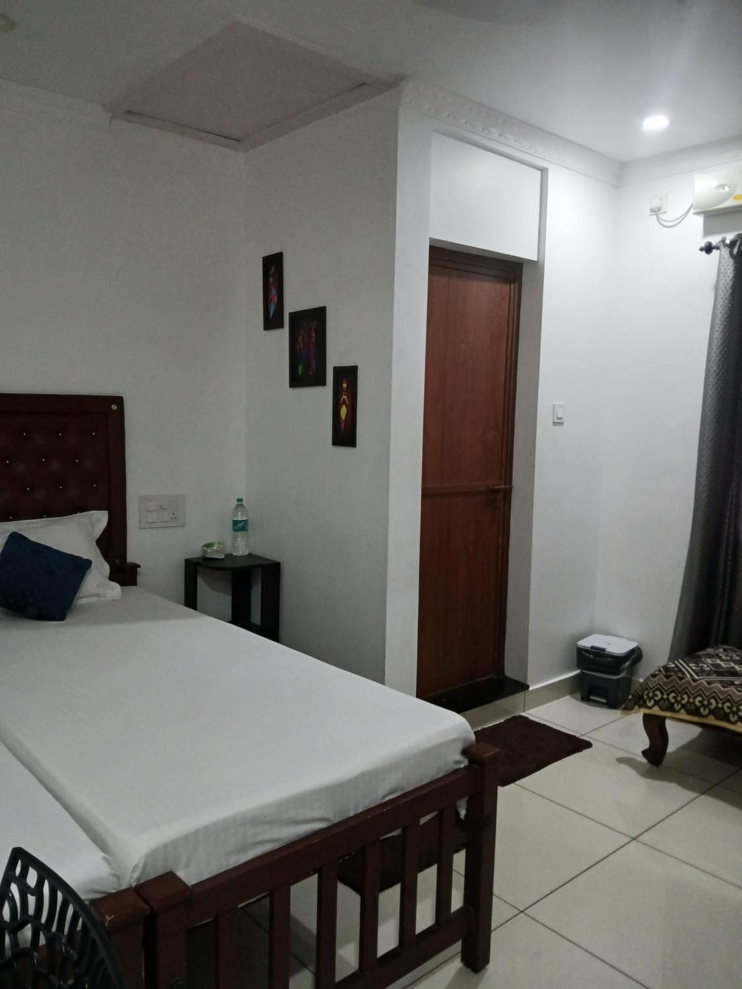 Annies Inn Homestay Kochi Esterno foto