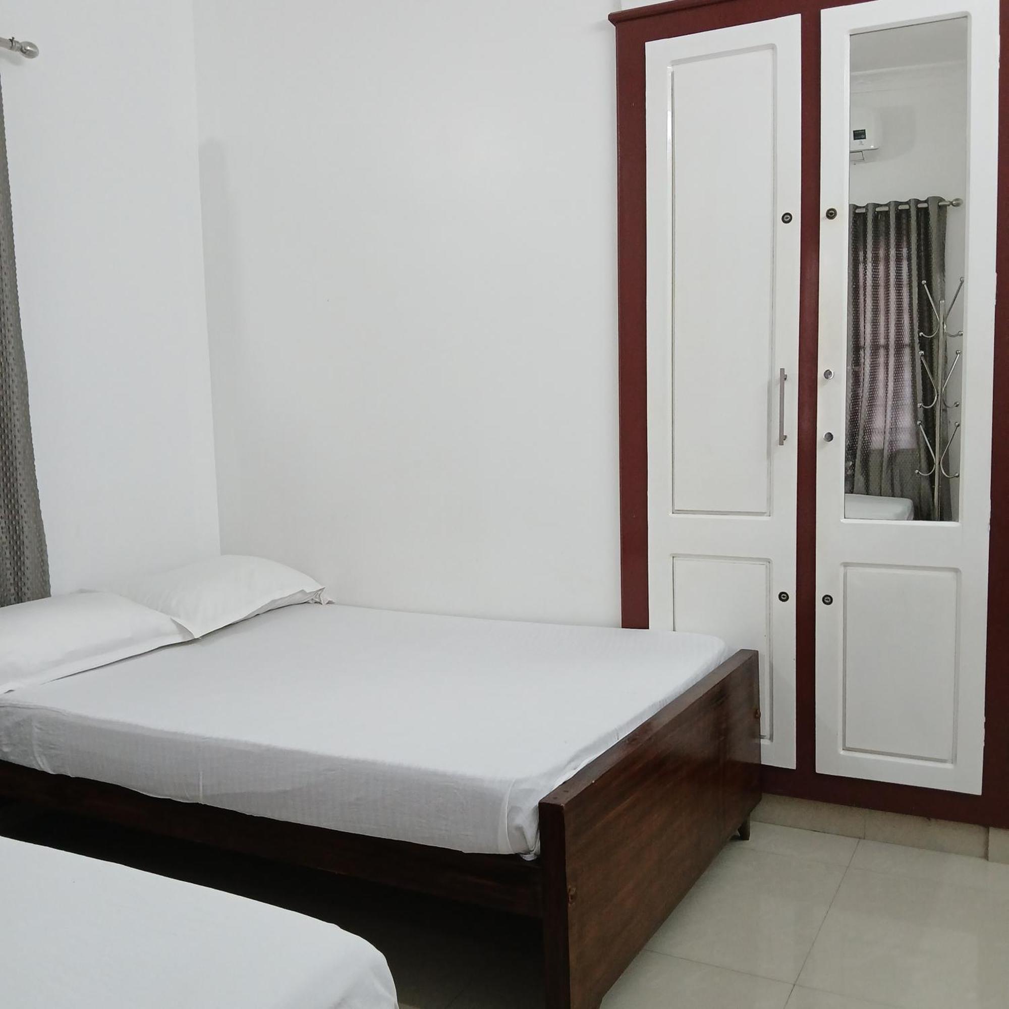 Annies Inn Homestay Kochi Esterno foto